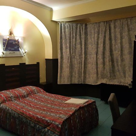Hotel La Potiniere Schaerbeek Dış mekan fotoğraf