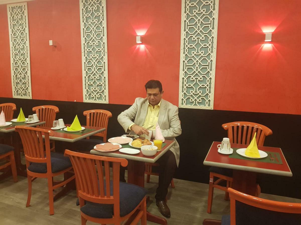 Hotel La Potiniere Schaerbeek Dış mekan fotoğraf