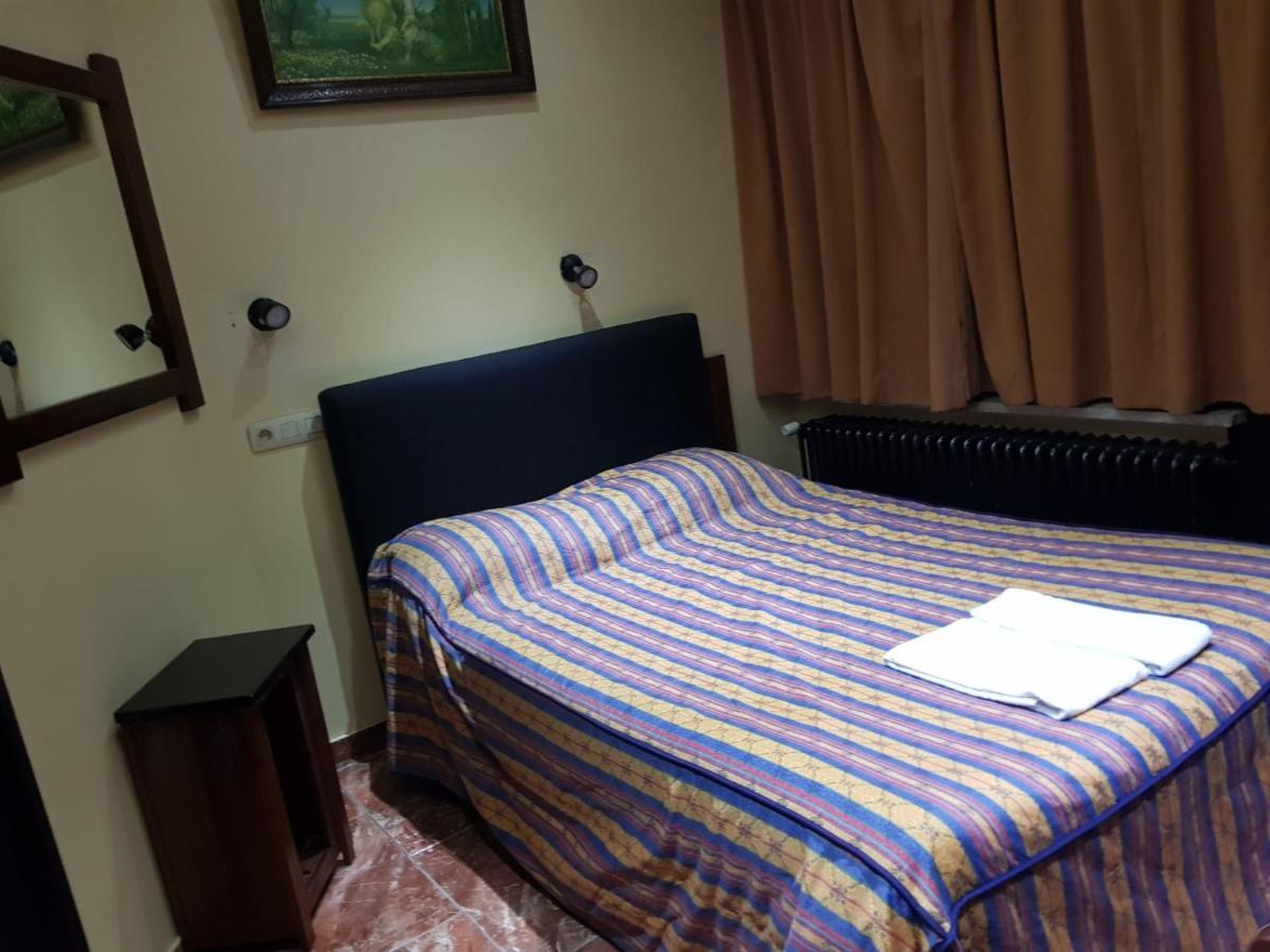 Hotel La Potiniere Schaerbeek Dış mekan fotoğraf